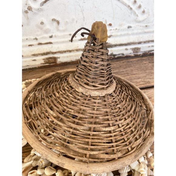 Vintage Wicker Seashell hanging Mobile Wind Chime Chandelier - Picture 11 of 16